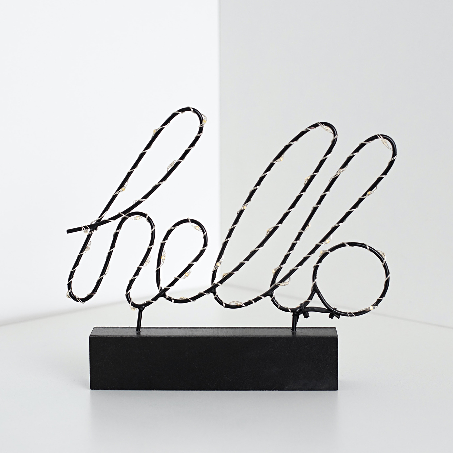 Photo d'une lampe hello